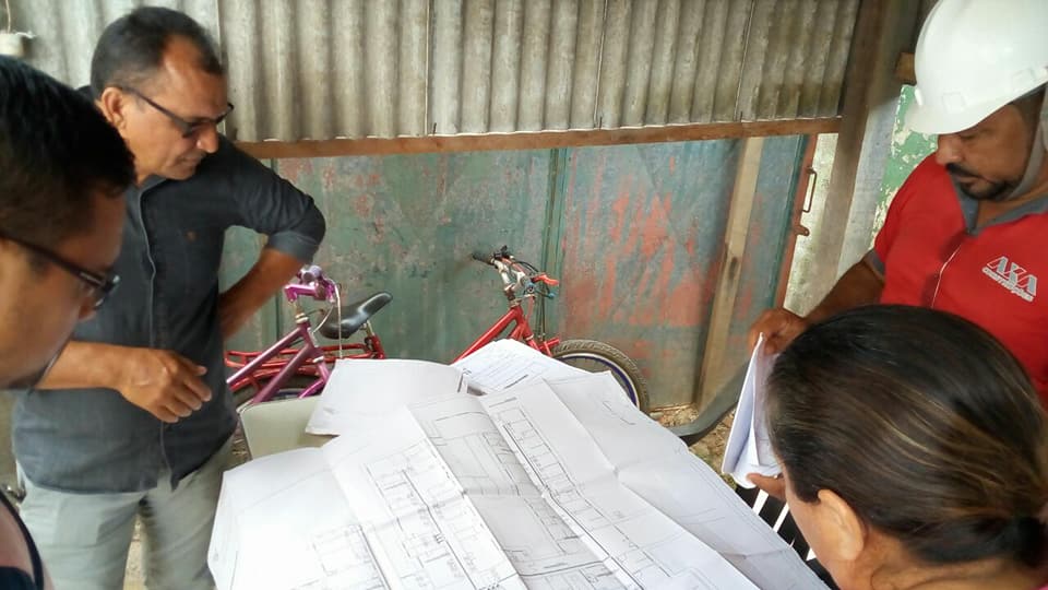 PREFEITO DIVINO ROCHA, E COMISSÃO DA CÂMARA DE VEREADORES, FIZERAM VISITA NAS OBRAS DO TAC